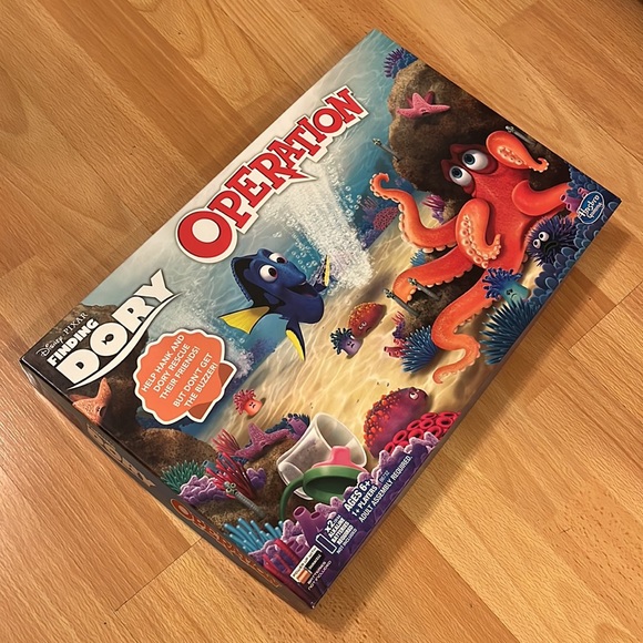 Disney Pixar Finding Dory Operation Family Game - Picture 9 of 9